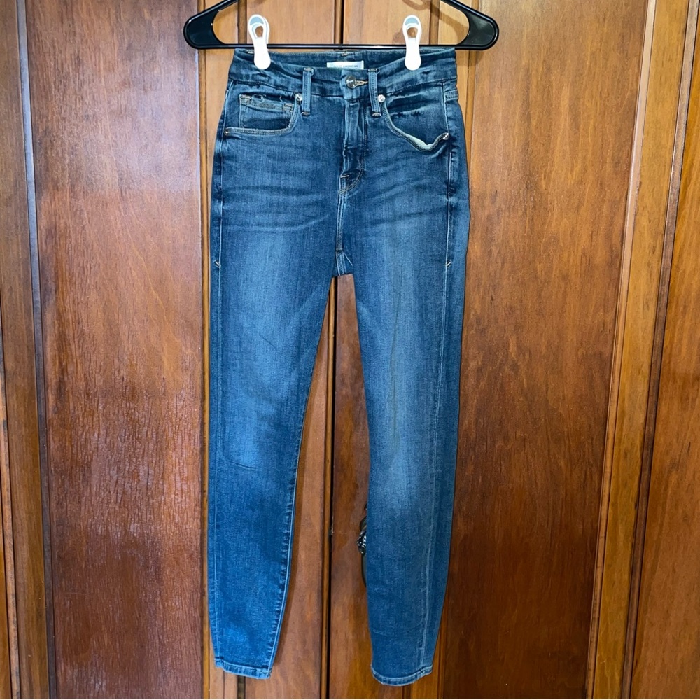 Good American Good Legs Crop